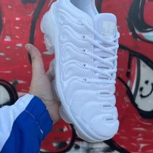 NIKE VAPOR MAX PLUS BLANCAS