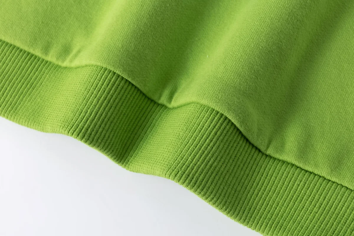 Sudadera bebé en pistacho con robot azul - Newness invierno 2024 - Imagen 8