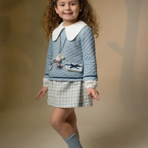 Vestido de niña azul con cuello de plumeti - Basmarti invierno 2024